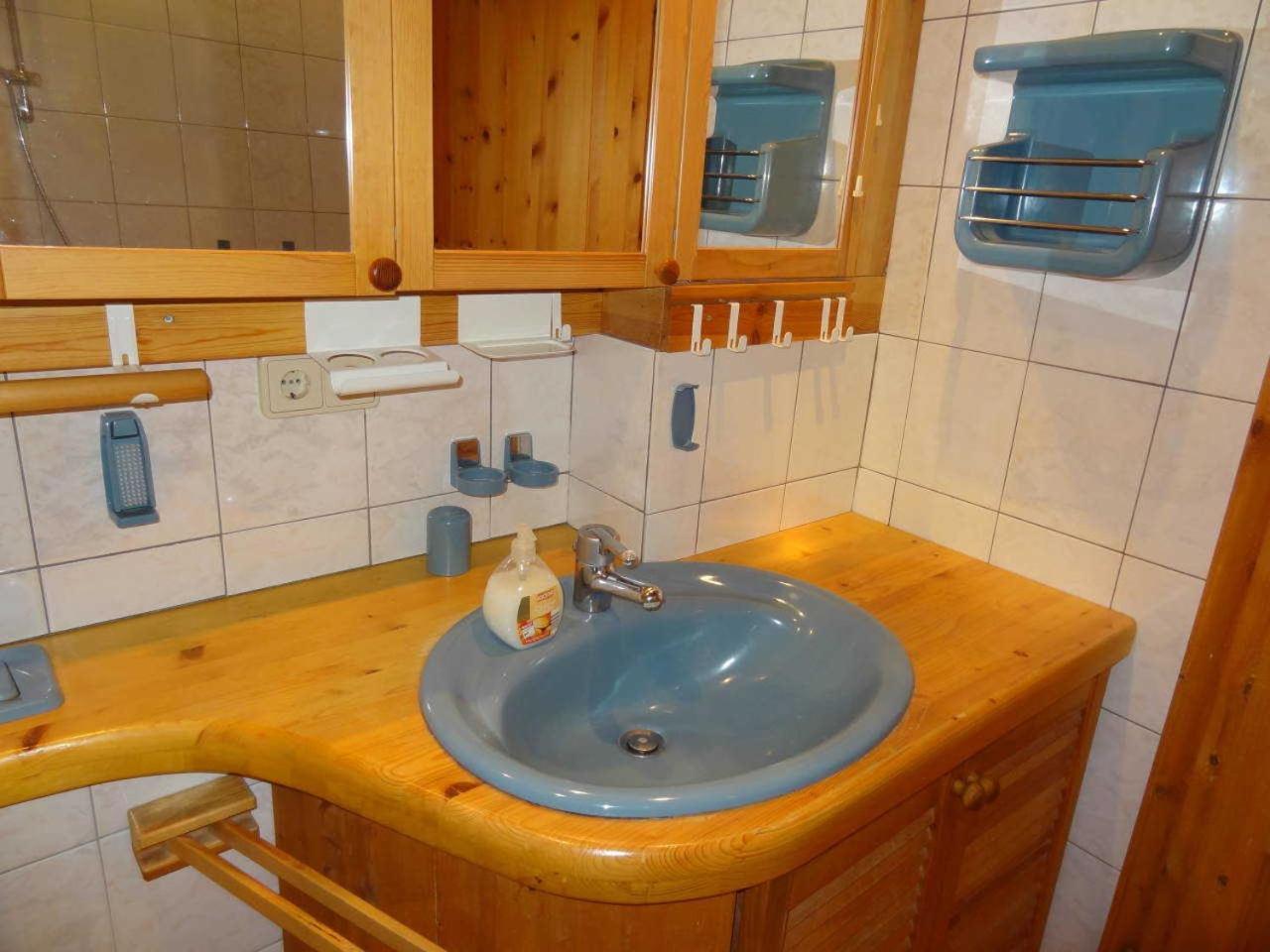 Heidelberg Viola Apartment นอยชตัดท์ อิน โฮลชไตน์ ภายนอก รูปภาพ